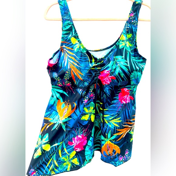 MARZXIN Tankini Swim Women Floral Two Pieced Tank Top W Boy Shorts M-L/12-14 - Picture 2 of 7